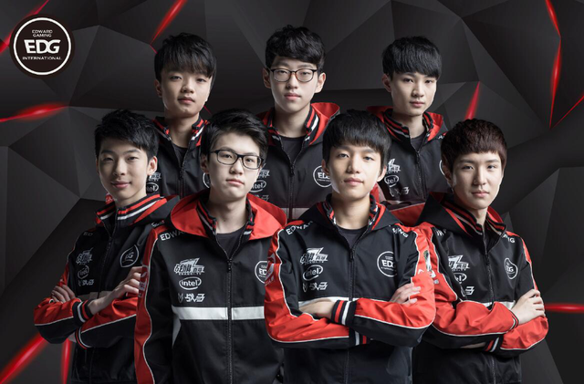 为后腰赢得 为后腰赢得